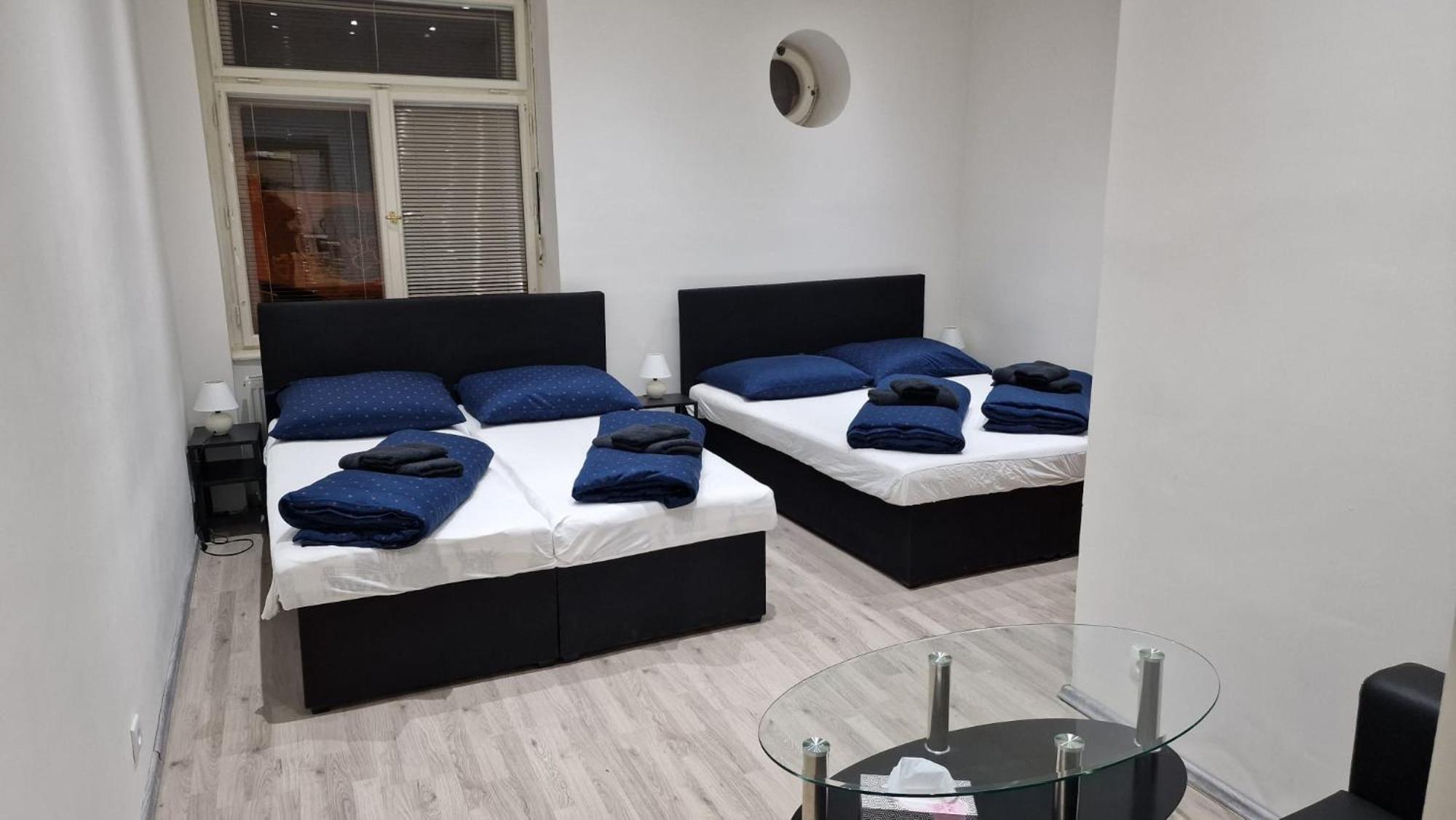 Apartment Flora - Late Check-Out At Noon 12 O Clock For Free Bratislava Dış mekan fotoğraf